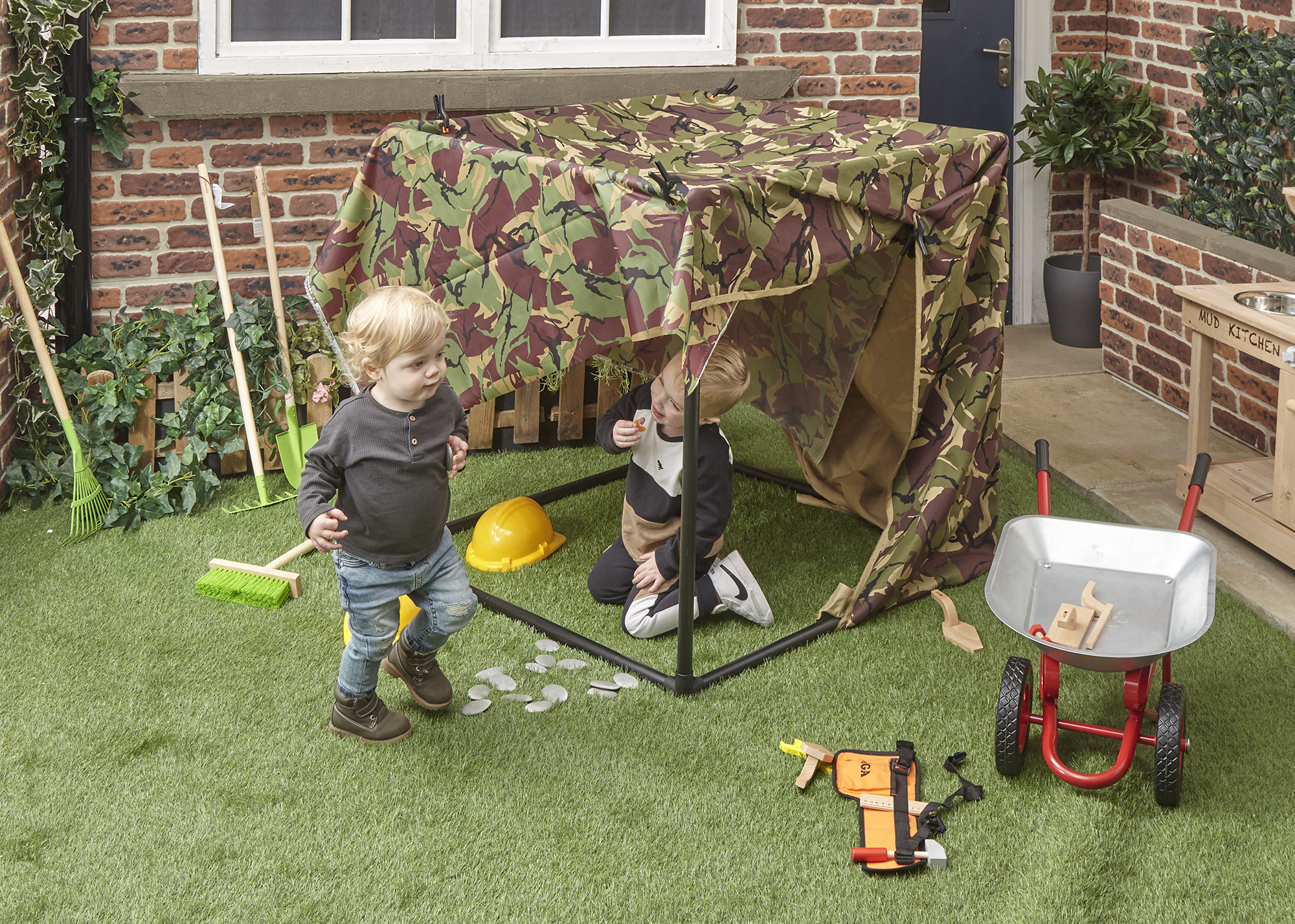 Den Kit - Camo Fabric - Image 2
