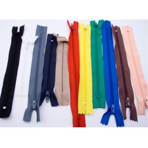Mixed Colour Closed End Zip 7" Packs - Assorted Colours. Pack of 100