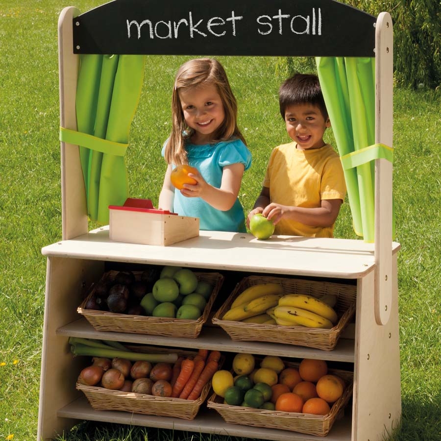 Outdoor Role Play Puppet Theatre/Shop